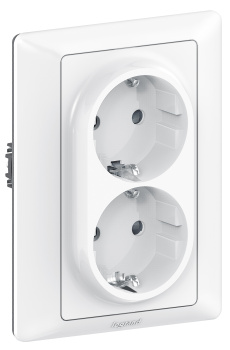 Valena IN'MATIC.Силовая розетка двойная 2х2К+З 16А 250В.С защитными шторками.Безвинтовые зажимы