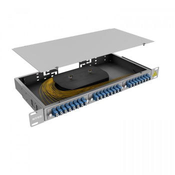 Кросс 19", NTSS PREMIUM, предсобранный 1U, 8 портов LC/UPC duplex, 9/125 мкм (планки, сплайс-кассета, пигтейлы, КДЗС, адаптеры)